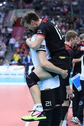 2017.09.02 Krakow Siatkowka , Mistrzostwa Europy mezczyzn 2017 , LOTTO Eurovolley Poland 2017 Serbia - Niemcy N z Tobias Krick, Julian Zenger of Germany Foto Krzysztof Porebski PressFocus 2017.09.02 Krakow Volleyball , CEV Volleyball European Championship EM Europameisterschaft - Men , LOTTO Eurovolley Poland 2017 Serbia - Germany Tobias Krick, Julian Zenger of Germany Credit: Krzysztof Porebski PressFocus NEWSPIX.PL --- Newspix.pl FRANCE OUT!  20170902PF_KP151