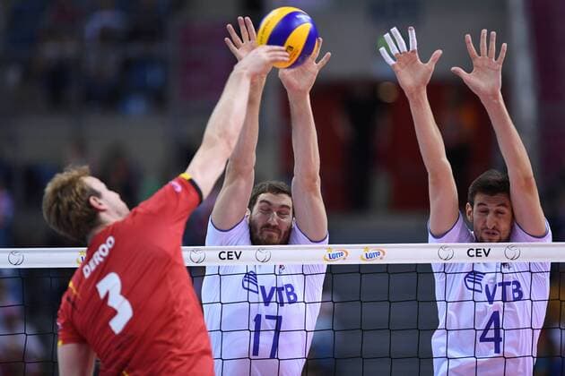 Volleyball, EM, Russland - Belgien 2017.09.02 Krakow Siatkowka , Mistrzostwa Europy mezczyzn 2017 , LOTTO Eurovolley Poland 2017 Rosja - Belgia N z Sam Deroo of Belgium and Maxim Mikhaylov, Artem Volvich of Russia Foto Krzysztof Porebski PressFocus 2017.09.02 Krakow Volleyball , CEV Volleyball European Championship EM Europameisterschaft - Men , LOTTO Eurovolley Poland 2017 Russia - Belgium Sam Deroo of Belgium and Maxim Mikhaylov, Artem Volvich of Russia Credit: Krzysztof Porebski PressFocus NEWSPIX.PL --- Newspix.pl FRANCE OUT!  20170902PF_KP168