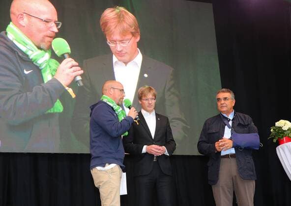Tag der Niedersachsen 2017 Wolfsburg, Deutschland. 02.09.2017, 01-03.09.2017 Tag der Niedersachsen, Empfang Frauen VfL Wolfsburg (Meister und Pokalsieger 2016 2017), RathausbuÌˆhne, GeschaÌˆftsfuÌˆhrer Dr. Tim Schumacher (VfL Wolfsburg). Vorsitzender des Aufsichtsrats und Mitglied des Präsidiums Francisco Javier Garcia Sanz (VfL Wolfsburg) Wolfsburg