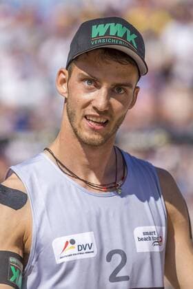 Clemens Wickler. Holler Wickler vs Bergmann Harms, Halbfinale, Deutsche smart Beach-Volleyball Meisterschaften 2017, 03.09.17 Timmendorfer Strand Schleswig-Holstein Germany Copyright: xAgentur54Gradx xJohnxGarvex