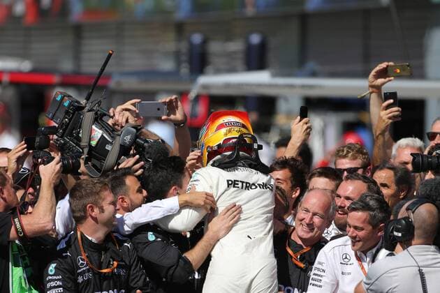 03.09.2017- Celebration in parc fermee, Lewis Hamilton (GBR) Mercedes AMG F1 W08 Italian Grand Prix, Monza 31 August - 03 September 2017 03.09.2017- Celebration in parc fermee, Lewis Hamilton (GBR) Mercedes AMG F1 W08 