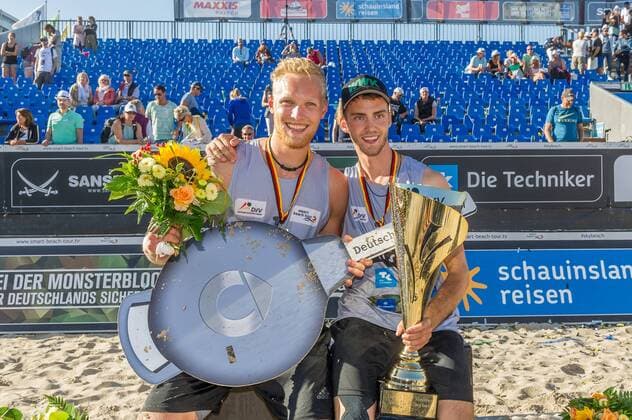 Deutsche smart Beach-Volleyball Meisterschaften Timmendorfer-Strand am 03.09.2017 Tim Holler (DJK TuSA 06 Duesseldorf), Clemens Wickler (DJK TuSA 06 Duesseldorf); Deutsche smart Beach-Volleyball Meisterschaften am 03.09.2017, Ahmann-Hager-Arena, Timmendorfer-Strand. xPWx