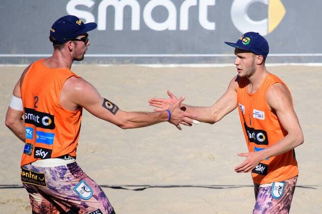 03.09.2017, Timmendorfer Strand, Ahmann-Hager-Arena Beachvolleyball, Deutsche Meisterschaft Jubel Sebastian Fuchs, Eric Stadie