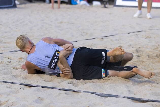 Tim Holler und Clemens Wicker freuen sich ueber den Sieg der deutschen Meisterschaft. Fuchs Stadie vs Holler Wickler, Finale, Deutsche smart Beach-Volleyball Meisterschaften 2017, 03.09.17 Timmendorfer Strand Schleswig-Holstein Germany Ahmann-Hager-Arena Copyright: xAgentur54Gradx xFelixxKoenigx
