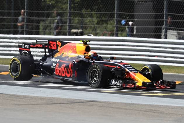 3rd September 2017, Autodromo Nazionale Monza, Monza; Italian Grand Prix, Race Day; Max Verstappen - Red Bull Racing with flat tyre xOctanex  ActionPlus11925658