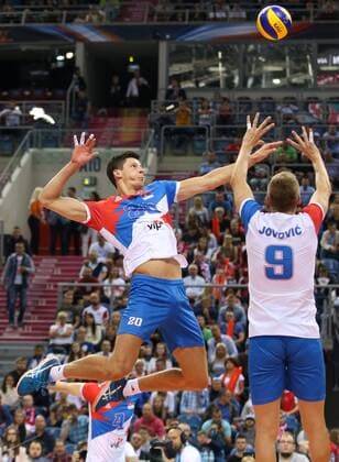 03.09.2017, Krakow, siatkowka, Mistrzostwa Europy, mecz o 3. miejsce, Serbia - Belgia, Srecko Lisinac (SRB), Nikola Jovovic (SRB), Serbia - Belgium, Eurovolley 2017 bronze medal game, fot. Tomasz Jastrzebowski Foto Olimpik NEWSPIX.PL --- Newspix.pl FRANCE OUT! 20170903toja102