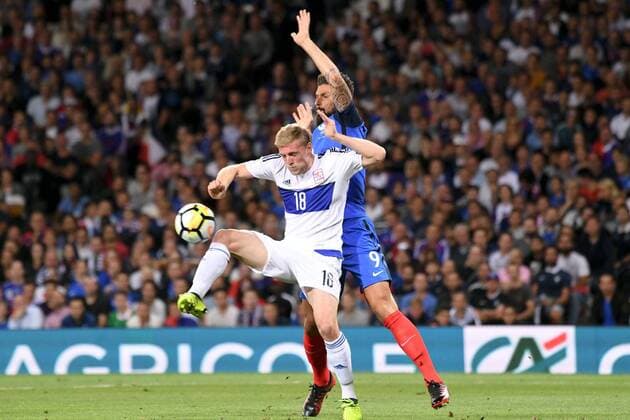 Fußball, WM Quali, Frankreich - Luxemburg 09 OLIVIER GIROUD (fra) - 18 Laurent Jans (lux) FOOTBALL : France vs Luxembourg - Qualifications Coupe du Monde 2018 - 03 09 2017 AnthonyBIBARD FEP Panoramic 