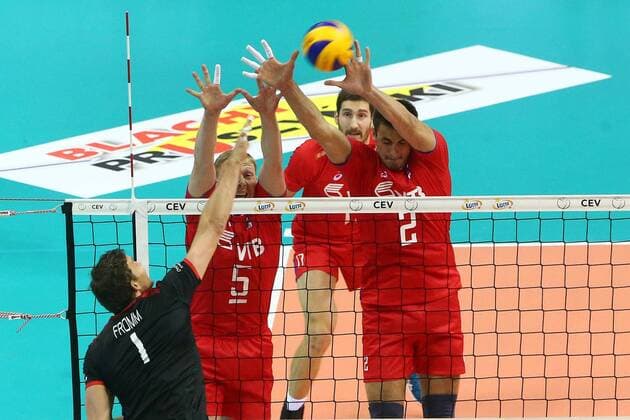 Volleyball EM, Finale, Deutschland - Russland KRAKOW, 03.09.2017 MISTRZOSTWA EUROPY W SIATKOWCE MEZCZYZN CEV 2017, 2017 CEV VOLLEYBALL European Championship EM Europameisterschaft - MEN FINAL NIEMCY - ROSJA, GERMANY - RUSSIA n z. CHRISTIAN FROMM, SERGEY GRANKIN, ILIA VLASOV FOTO: TOMASZ MARKOWSKI NEWSPIX.PL --- Newspix.pl FRANCE OUT!  2017090335