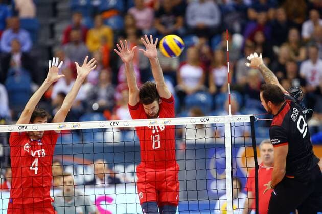 Krakow , Tauron Arena 03.09.2017 siatkowka Mistrzostwa Europy CEV 2017 Final Niemcy - Rosja NZ Artem Volvich ( RUS ) Egor Kliuka ( RUS ) Gyorgy Grozer ( GER ) FOT Michal Nowak Newspix.pl Krakow , Tauron Arena 03.09.2017 sport volleyball 2017 CEV Volleyball European Championship EM Europameisterschaft - Men The final game , golden medal match Germany - Russia photo by Michal Nowak Newspix.pl --- Newspix.pl FRANCE OUT!  170903MIN122