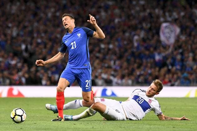 21 Laurent Koscielny (fra) - 20 David Turpel (lux) FOOTBALL : France vs Luxembourg - Qualifications Coupe du Monde 2018 - 03 09 2017 AnthonyBIBARD FEP Panoramic 