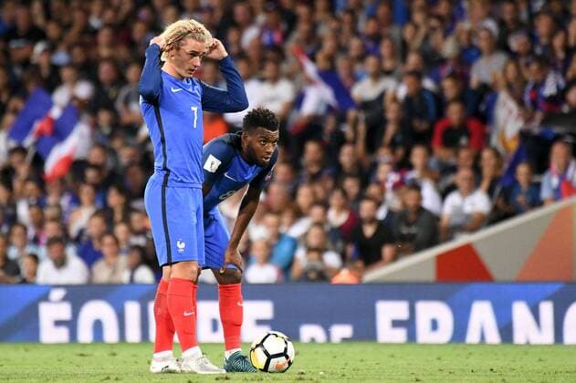 08 THOMAS LEMAR (fra) - 07 ANTOINE GRIEZMANN (fra) - COUP FRANC FOOTBALL : France vs Luxembourg - Qualifications Coupe du Monde 2018 - 03 09 2017 AnthonyBIBARD FEP Panoramic 
