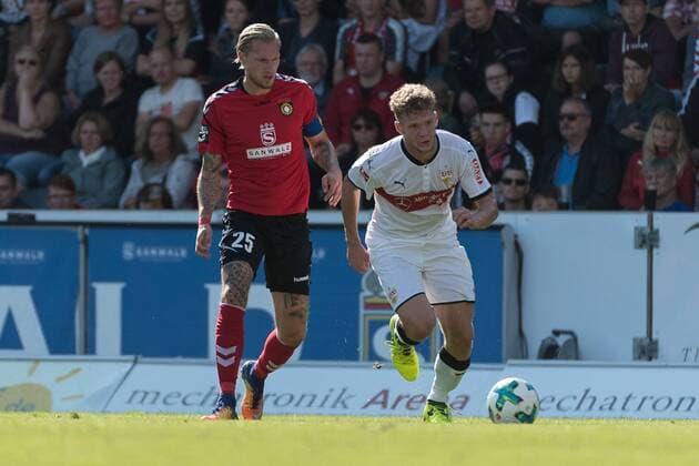 Jannes Hoffmann 29 (SG Sonnenhof Grossaspach), Eric Hoffmnn 46 (VFB Stuttgart), SG Sonnenhof Grossaspach gegen VFB Stuttgart, Fussball, Testspiel, Laenderspielpause, 03.09.2017, Grossaspach Copyright: xWalther Eibner-Pressefotox EP_SWR