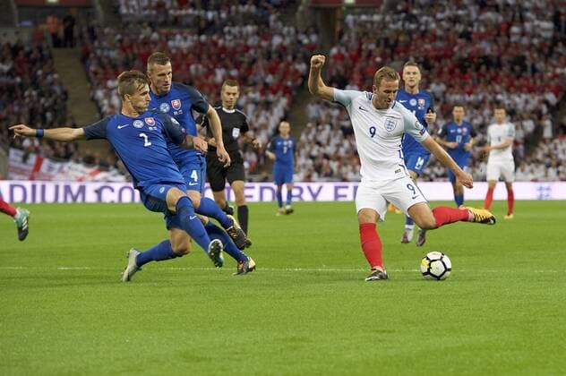 England v Slovakia 2018 FIFA World Cup WM Weltmeisterschaft Fussball Qualifying Harry Kane of England has a shot on goal during the 2018 FIFA World Cup Qualifying match at Wembley Stadium, London Copyright: xAlanxStanfordx FIL-10615-0014 UK Newspapers OUT