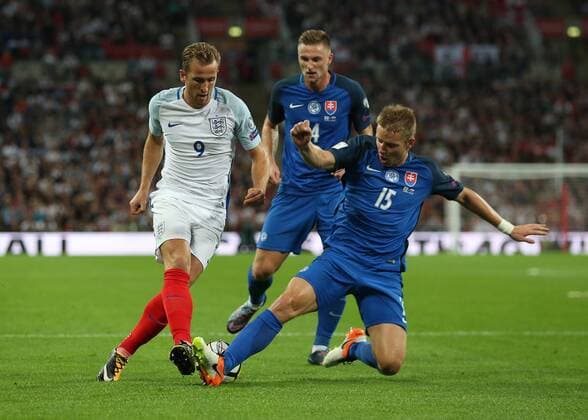 4th September 2017, Wembley Stadium, London, England; World Cup Qualification, Group F; England versus Slovakia; Harry Kane of England is intercepted by Tomas Hubocan of Slovakia xJohnxPatrickxFletcherx  ActionPlus11925876