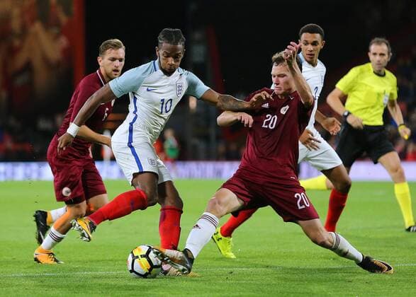 5th September 2017, Vitality Stadium, Bournemouth, England; UEFA European U21 U 21 Championship qualifier, Group 4; England U21 versus Latvia U21; Kasey Palmer of England takes on Devids Dobrecovs of Latvia during an England attack xMarkxKertonx  ActionPlus11926407