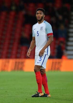 5th September 2017, Vitality Stadium, Bournemouth, England; UEFA European U21 U 21 Championship qualifier, Group 4; England U21 versus Latvia U21; Joe Gomez of England moves into position for an England corner xMarkxKertonx  ActionPlus11926561