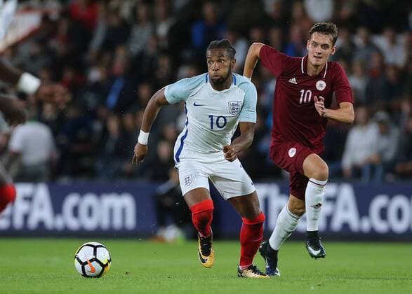 5th September 2017, Vitality Stadium, Bournemouth, England; UEFA European U21 U 21 Championship qualifier, Group 4; England U21 versus Latvia U21; Kasey Palmer of England looks to switch the run of play xMarkxKertonx  ActionPlus11926539