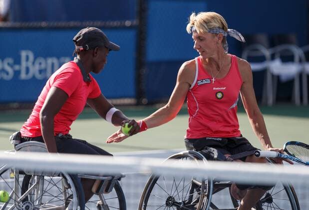 SABINE ELLERBROCK (GER) mit Doppelpartnerin KGOTHATSO MONTJANE (RSA), Woman s Wheelchair, Rollstuhl Tennis Tennis - US Open 2017 - Grand Slam ITF ATP Tennis Herren WTA Tennis Damen - Billie Jean King Tennis Center - New York - New York - USA - 7 September 2017. Copyright: xJuergenxHasenkopfx