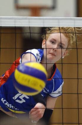 Herxheim , Volleyball Bundesliga Testspiel , Allianz MTV Stuttgart vs. VC Wiesbaden , Lena Grosse Scharmann ( Allianz )