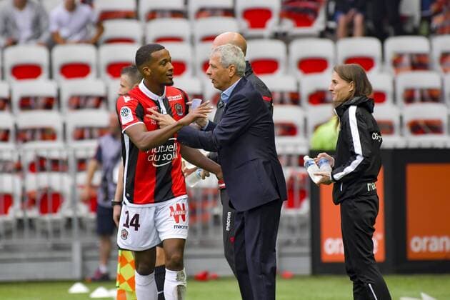 Alasane Plea (OGC Nice) - Lucien Favre (entraineur de l OGC Nice) FOOTBALL : OGC Nice vs AS Monaco - Ligue 1 - Nice - 09 09 2017 NorbertScanella Panoramic 