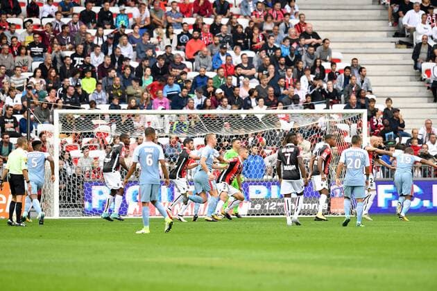 14 Alassane PLEA (nice) - 20 Maxime LE MARCHAND (nice) - 08 Pierre LEES MELOU (nice) - 04 Santos MARLON (nice) - 25 KAMIL GLIK (mon) FOOTBALL : Nice vs Monaco - Ligue 1 - 09 09 2017 FEP Panoramic 
