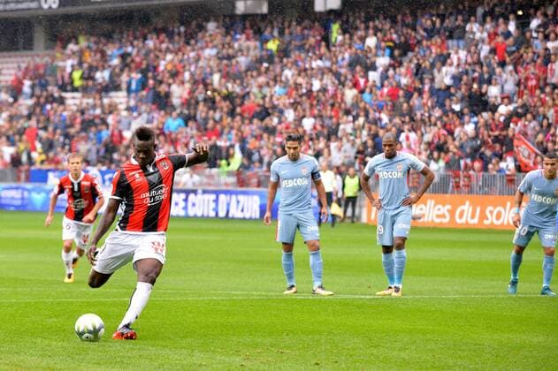 09 Mario BALOTELLI (nice) - BUT - PENALTY FOOTBALL : Nice vs Monaco - Ligue 1 - 09 09 2017 FEP Panoramic 