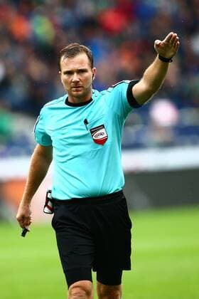 SOCCER - BL, RBS vs Rapid SALZBURG,AUSTRIA,10.SEP.17 - SOCCER - tipico Bundesliga, Red Bull Salzburg vs SK Rapid Wien. Image shows referee Dieter Muckenhammer. Keywords: Wien Energie. GEPAxpictures xFelixxRoittner