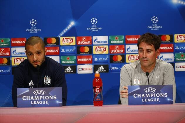 MUNCHEN,GERMANY - SEPTEMBER 11 : Rene Weiler head coach of RSC Anderlecht and Sofiane Hanni midfielder of RSC Anderlecht during the press conference PK Pressekonferenz and training session of Rsc Anderlecht the day before the match between Bayern Munchen and Rsc Anderlecht - UEFA Champions League,on the Allianz Arena ,11 09 2017. FOOTBALL : Conference De Presse et Entrainement Anderlecht - Munich - 11 09 2017 PhotoNews Panoramic 