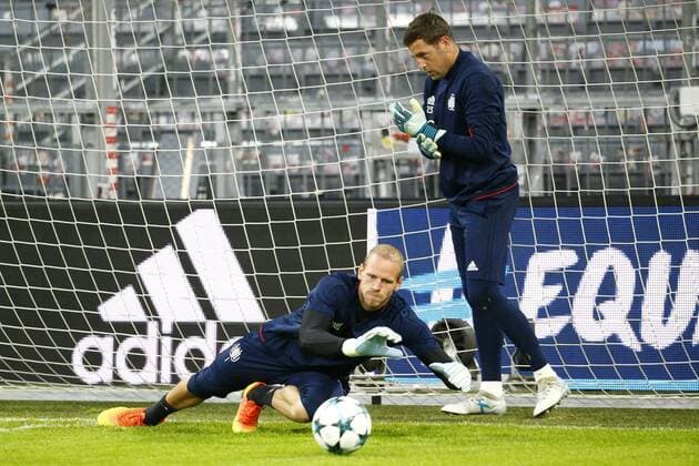 MUNCHEN,GERMANY - SEPTEMBER 11 : Frank Boeckx goalkeeper of RSC Anderlecht and Matz Sels goalkeeper of RSC Anderlecht during the training session of Rsc Anderlecht the day before the match between Bayern Munchen and Rsc Anderlecht - UEFA Champions League,on the Allianz Arena ,11 09 2017. FOOTBALL : Conference De Presse et Entrainement Anderlecht - Munich - 11 09 2017 PhotoNews Panoramic  775039833
