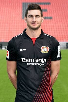 Fußball, GER, 1.BL, Porträttermin 2017 2018, Bayer Leverkusen: Lucas Alario (LEV). Einzelbild, Portrait, Porträt.