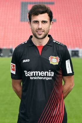 Fußball, GER, 1.BL, Porträttermin 2017 2018, Bayer Leverkusen: Admir Mehmedi (LEV). Einzelbild, Portrait, Porträt.