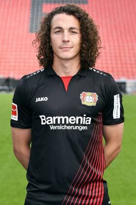 Fußball, GER, 1.BL, Porträttermin 2017 2018, Bayer Leverkusen: Julian Baumgartlinger (LEV). Einzelbild, Portrait, Porträt.