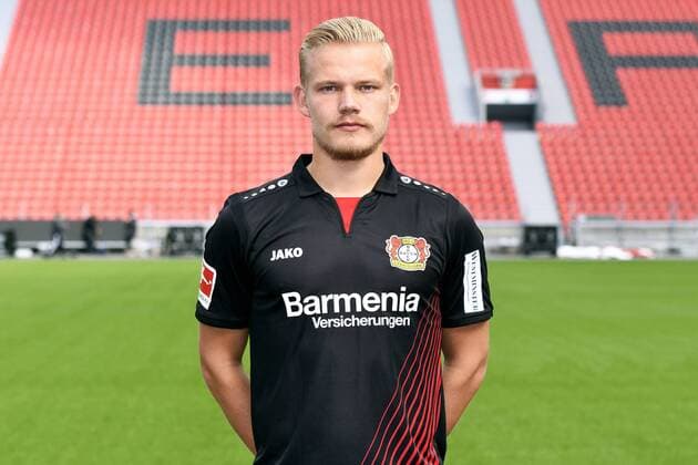 Fußball, GER, 1.BL, Porträttermin 2017 2018, Bayer Leverkusen: Joel Pohjanpalo (LEV). Einzelbild, Portrait, Porträt.
