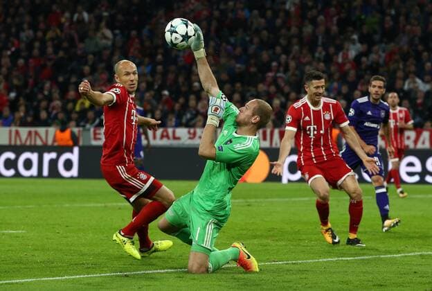 Arjen Robben, Torwart Matz Sels Aktion Spielszene Zweikampf Fußball Fussball UEFA CL Championsleague Herren Saison 2017 2018 12.09.2017 FC Bayern München vs. RSC Anderlecht