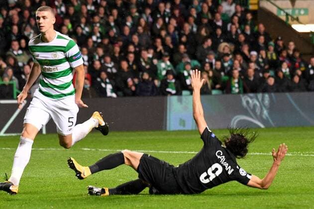 09 EDINSON CAVANI (psg) - FAUTE FOOTBALL : Celtic Glasgow vs Paris SG - Ligue des Champions - 12 09 2017 AnthonyBIBARD FEP Panoramic 