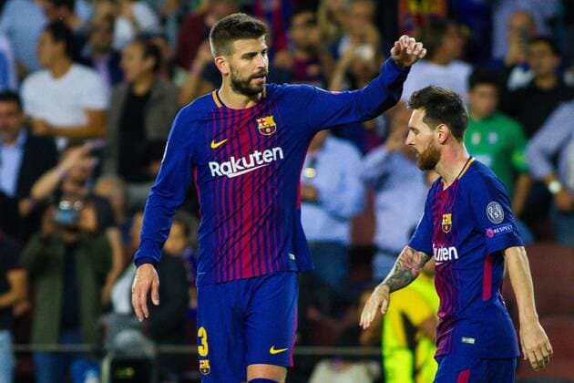 Bilder des Tages - SPORT 12th September 2017, Camp Nou, Barcelona, Spain; UEFA Champions League Group stage, FC Barcelona Barca versus Juventus; Gerard Pique of FC Barcelona congratulates Leo Messi of FC Barcelona for his goal for 1-0  ActionPlus11929501