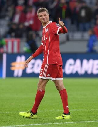 FUSSBALL CHAMPIONS LEAGUE SAISON 2017 2018 GRUPPENPHASE FC Bayern Muenchen - RSC Anderlecht 12.09.2017 Daumen hoch, Auge zu: Thomas Mueller (FC Bayern Muenchen) Muenchen