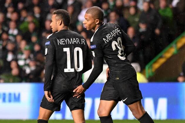 Bilder des Tages - SPORT 10 NEYMAR JR (psg) - 29 KYLIAN MBAPPE (psg) - JOIE FOOTBALL : Celtic Glasgow vs Paris SG - Ligue des Champions - 12 09 2017 AnthonyBIBARD FEP Panoramic 