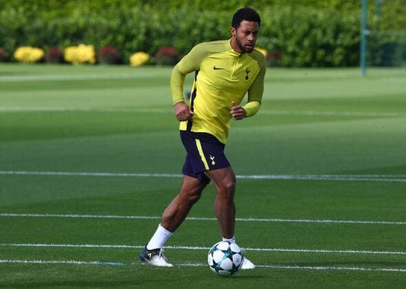 September 12, 2017 - Enfield, Greater London, United Kingdom - Tottenham Hotspur s Mousa Dembele.during a Tottenham Hotspur training session ahead of the UEFA Champions League Group H match against Borussia Dortmund at Tottenham Hotspur Training centre on 12 Sept , 2017 in Enfield, England. Tottenham Hotspur Training Session  - ZUMAn230 20170912_zaa_n230_453 Copyright: xKieranxGalvinx