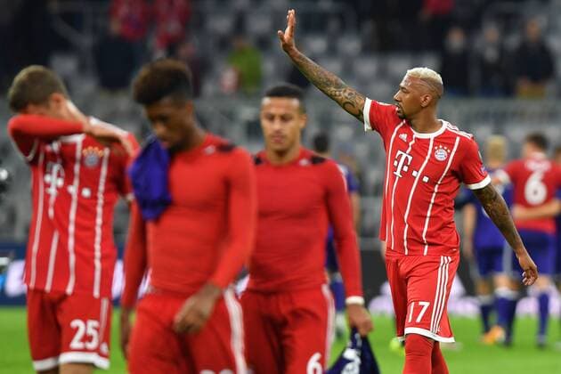 Schlussjubel Jerome BOATENG (Bayern Muenchen),winkt,winkend.Aktion. FC Bayern Muenchen-RSC Anderlecht 3-0. Fussball Champions League,Gruppenphase, am 12.09.2017. A L L I A N Z A R E N A.