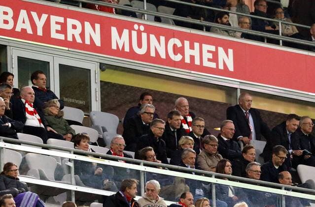 Vorstands-Vorsitzender Karl-Heinz Rummenigge (re.), Präsident Uli Hoeneß (li.) (FC Bayern) Fussball UEFA Champions League FC Bayern München - RSC Anderlecht 12.09.2017