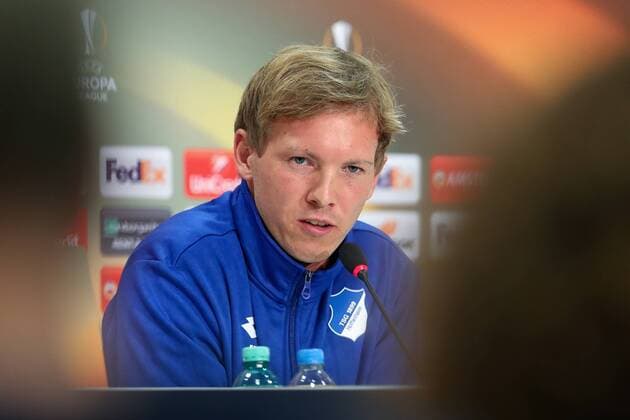 Julian Nagelsmann (Trainer, Cheftrainer, Hoffenheim), Einzelbild, Aktion, Action, bei der Pressekonferenz am Vortag des Spiels, Abschlusspressekonferenz, PK, press conference PK Pressekonferenz Pressetermin, Medientermin, Blick durch die Kamera, Fussball, UEFA Europa League, MD-1, TSG 1899 Hoffenheim - SC Braga,