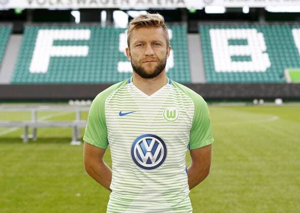 Jakub Blaszczykowski (16, Wolfsburg) Fußball Fussball DFL erste 1.Bundesliga Herren Saison 2017 2018 13.09.2017 VfL Wolfsburg Porträttermin Porträt, Vorstellung, Präsentation, Pressetermin