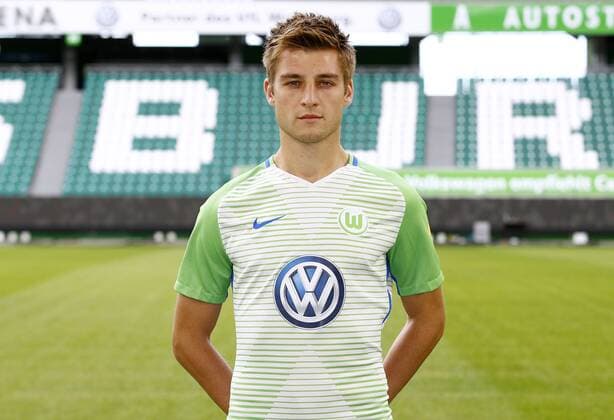 Robin Knoche (31, Wolfsburg) Fußball Fussball DFL erste 1.Bundesliga Herren Saison 2017 2018 13.09.2017 VfL Wolfsburg Porträttermin Porträt, Vorstellung, Präsentation, Pressetermin