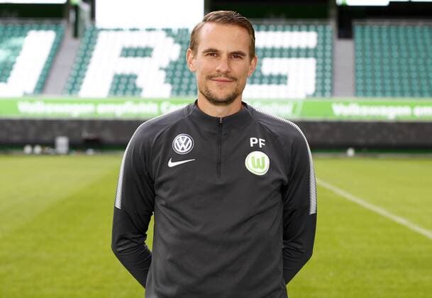 Pascal Formann (Torwarttrainer) Fußball Fussball DFL erste 1.Bundesliga Herren Saison 2017 2018 13.09.2017 VfL Wolfsburg Porträttermin Porträt, Vorstellung, Präsentation, Pressetermin