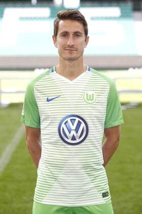 Paul Verhaegh (3, Wolfsburg) Fußball Fussball DFL erste 1.Bundesliga Herren Saison 2017 2018 13.09.2017 VfL Wolfsburg Porträttermin Porträt, Vorstellung, Präsentation, Pressetermin