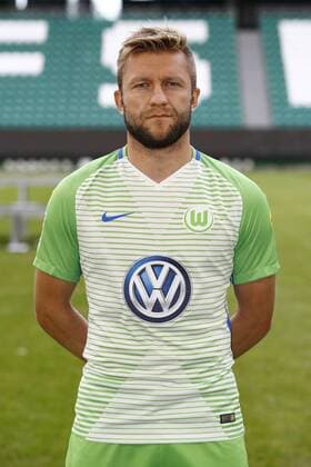 Jakub Blaszczykowski (16, Wolfsburg) Fußball Fussball DFL erste 1.Bundesliga Herren Saison 2017 2018 13.09.2017 VfL Wolfsburg Porträttermin Porträt, Vorstellung, Präsentation, Pressetermin