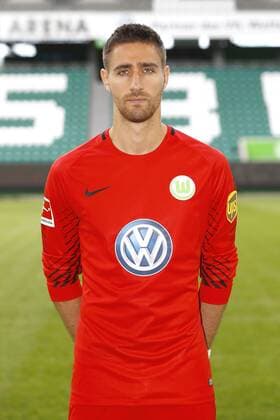 Koen Casteels (1, Wolfsburg) Fußball Fussball DFL erste 1.Bundesliga Herren Saison 2017 2018 13.09.2017 VfL Wolfsburg Porträttermin Porträt, Vorstellung, Präsentation, Pressetermin