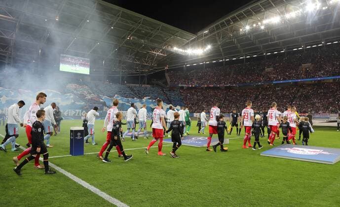 RB Leipzig - Monaco Fussball Champions League Leipzig, 13.09.2017, Red Bull Arena, Fussball, UEFA Champions League, Gruppe G, 1.Spieltag , RB Leipzig vs. AS Monaco , Im Bild; Einlauf der Mannschaften. ,