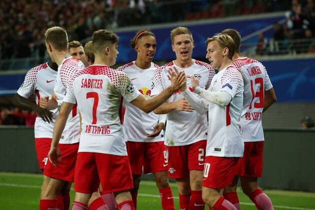Marcel Sabitzer, Yussuf Yurary Poulsen, Marcel Halstenberg, Emil Forsberg 1:0, Mannschaftsjubel Freude Emotion jubelnd Jubel nach 1:0 Fußball Fussball UEFA CL Championsleague Herren Saison 2017 2018 13.09.2017 RB Leipzig RBL vs. AS Monaco